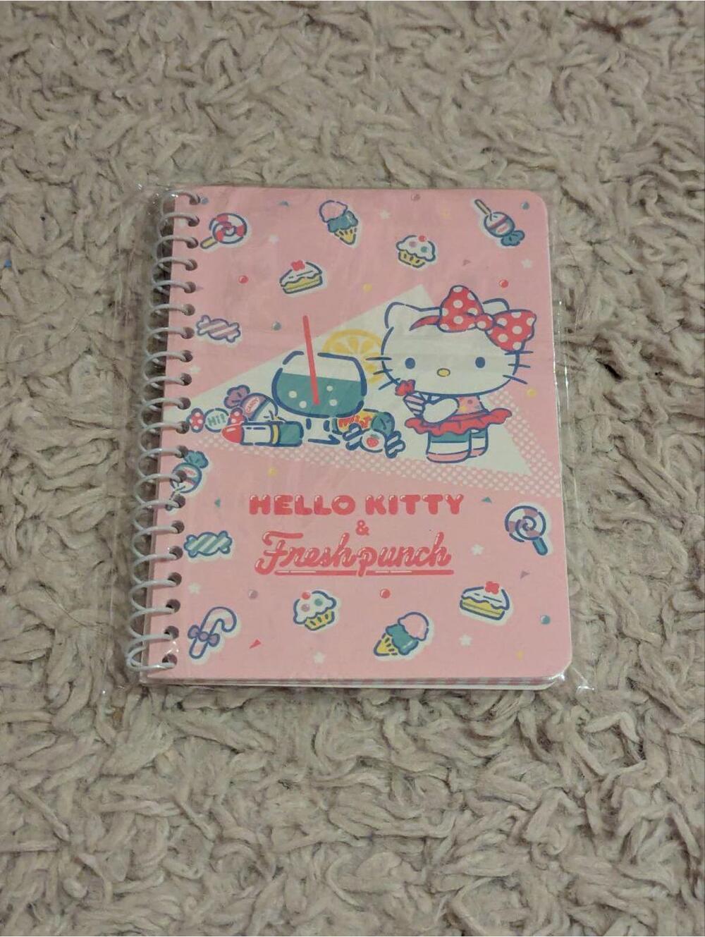 new! kawaii Hello Kitty Sanrio spiralled mini Notebook